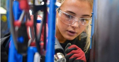 Gen2’s Investment and Dedication to Industry Demands: Apprenticeships and HTQ Programmes