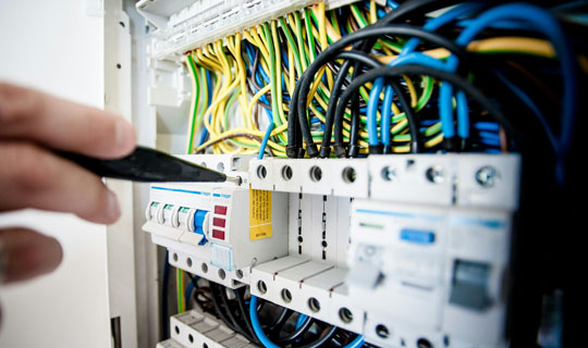 Electrical Level 3 - Maintenance and Operations Engineering Technician Apprenticeship Standard