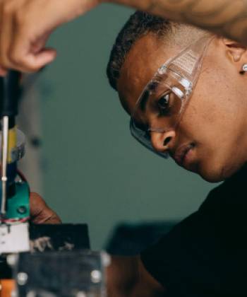 Science Industry Maintenance Technician Level 3