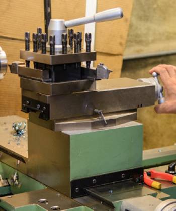 Preparing and Using Lathes for Turning 